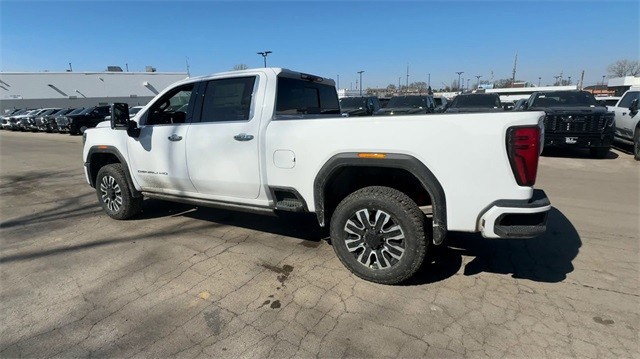 GMC Sierra 2500HD Vehicle Full-screen Gallery Image 06