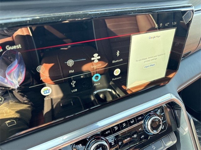 GMC Sierra 2500HD Vehicle Full-screen Gallery Image 16