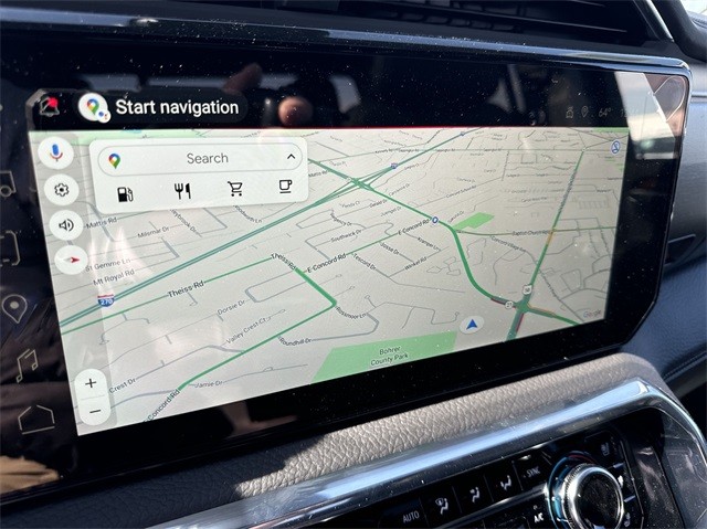 GMC Sierra 2500HD Vehicle Full-screen Gallery Image 18