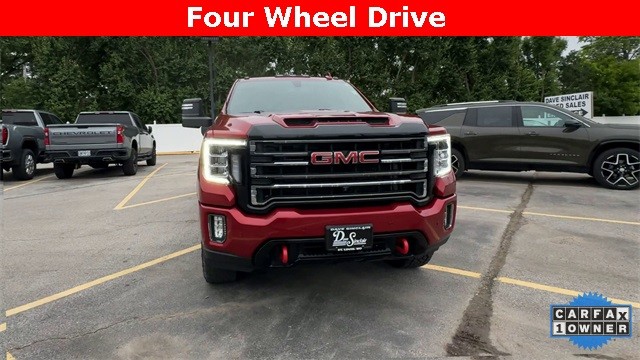 GMC Sierra 2500HD Vehicle Full-screen Gallery Image 03