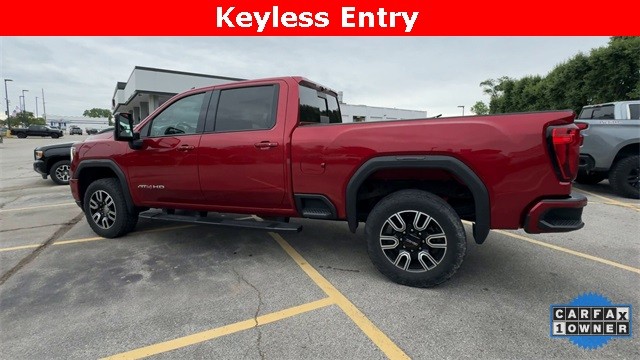 GMC Sierra 2500HD Vehicle Full-screen Gallery Image 07