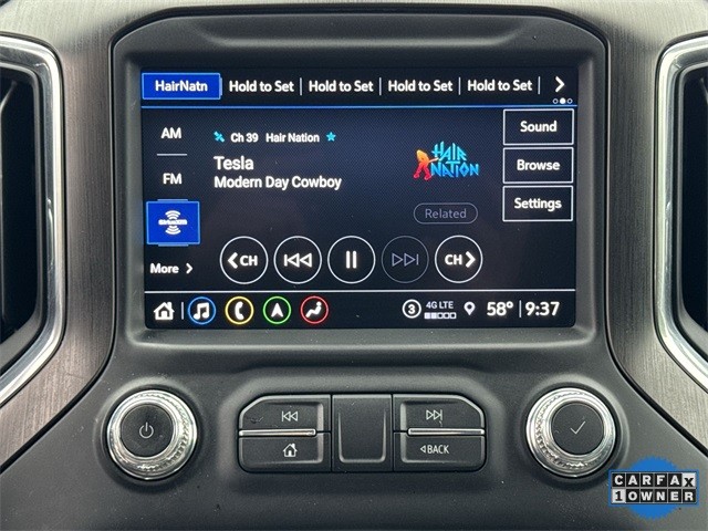 GMC Sierra 2500HD Vehicle Full-screen Gallery Image 17