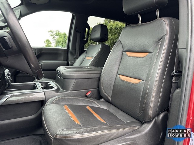 GMC Sierra 2500HD Vehicle Full-screen Gallery Image 23