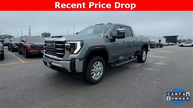GMC Sierra 3500HD Vehicle Full-screen Gallery Image 02