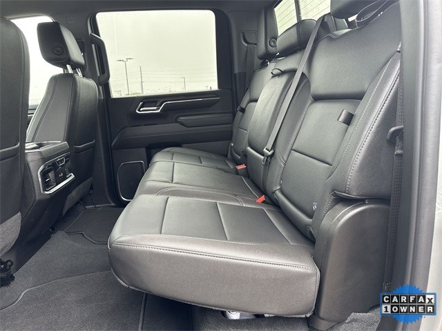 GMC Sierra 3500HD Vehicle Full-screen Gallery Image 29