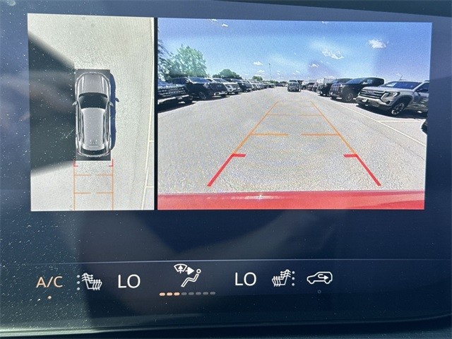 Buick Envision Vehicle Full-screen Gallery Image 17