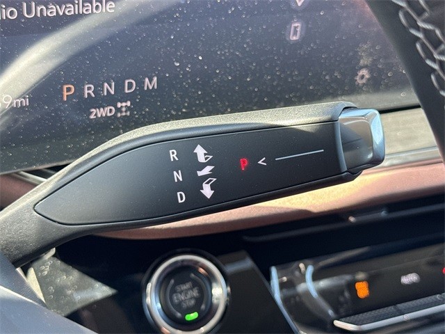 Buick Envision Vehicle Full-screen Gallery Image 20