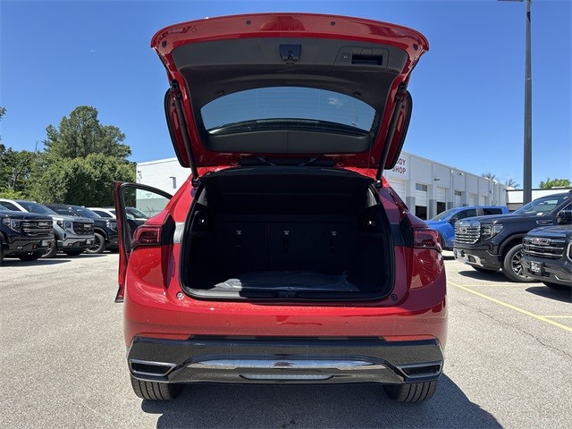 Buick Envision Vehicle Full-screen Gallery Image 24