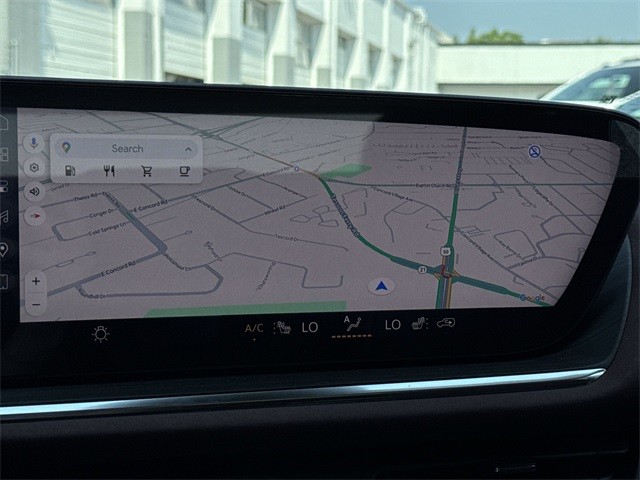 Buick Envision Vehicle Full-screen Gallery Image 18