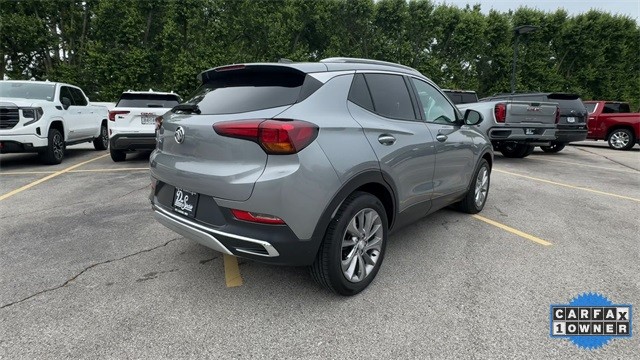 Buick Encore GX Vehicle Full-screen Gallery Image 10