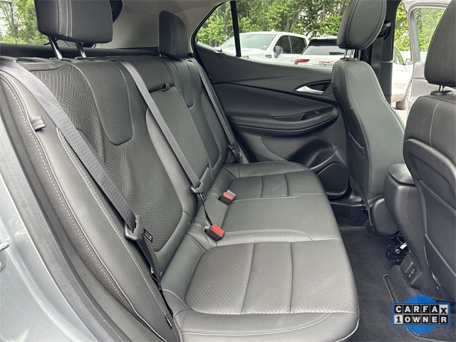 Buick Encore GX Vehicle Full-screen Gallery Image 28