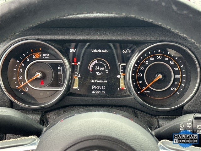 Jeep Wrangler Unlimited Vehicle Full-screen Gallery Image 15