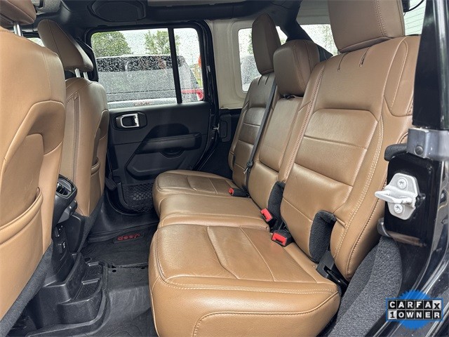 Jeep Wrangler Unlimited Vehicle Full-screen Gallery Image 28