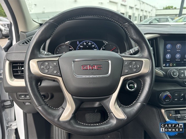 GMC Terrain Vehicle Full-screen Gallery Image 15