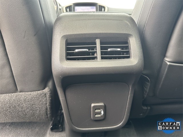 GMC Terrain Vehicle Full-screen Gallery Image 26
