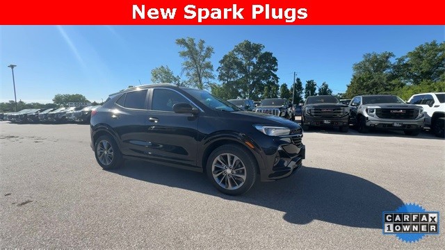 Buick Encore GX Vehicle Full-screen Gallery Image 02