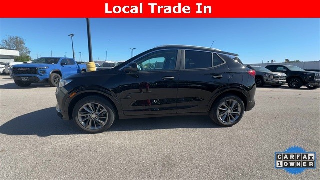 Buick Encore GX Vehicle Full-screen Gallery Image 06