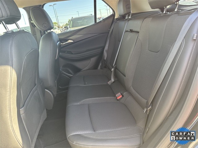 Buick Encore GX Vehicle Full-screen Gallery Image 26
