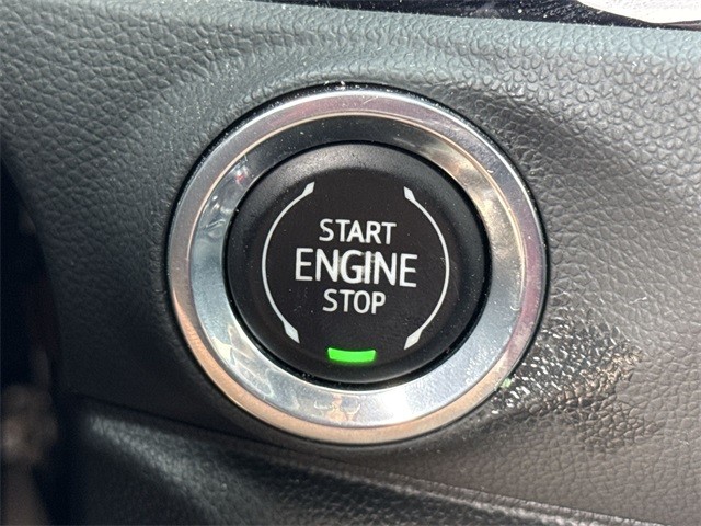 Buick Encore GX Vehicle Full-screen Gallery Image 20