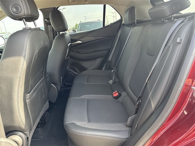 Buick Encore GX Vehicle Full-screen Gallery Image 26