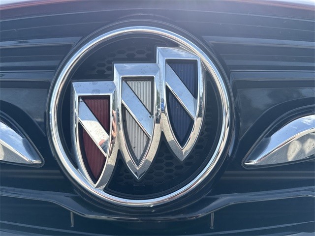 Buick Encore GX Vehicle Full-screen Gallery Image 32