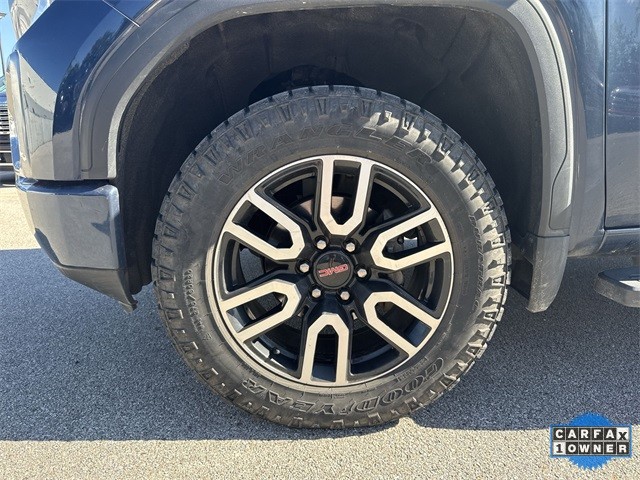 GMC Sierra 1500 Vehicle Full-screen Gallery Image 37