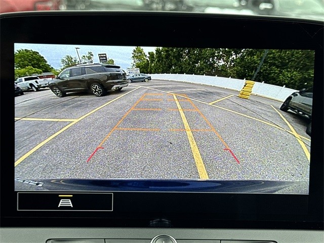 Chevrolet Blazer Vehicle Full-screen Gallery Image 18