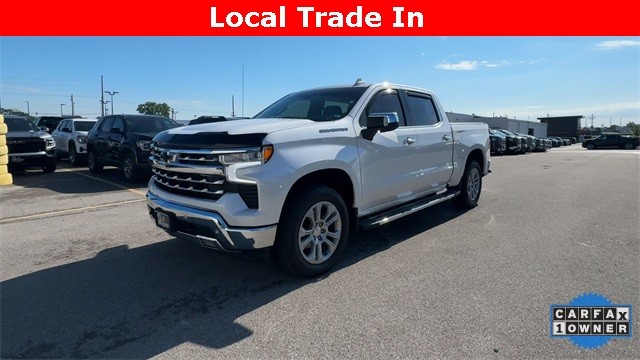 Chevrolet Silverado 1500 Vehicle Full-screen Gallery Image 05