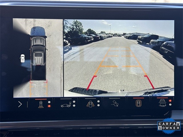 Chevrolet Silverado 1500 Vehicle Full-screen Gallery Image 19