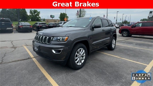 Jeep Grand Cherokee Vehicle Full-screen Gallery Image 05