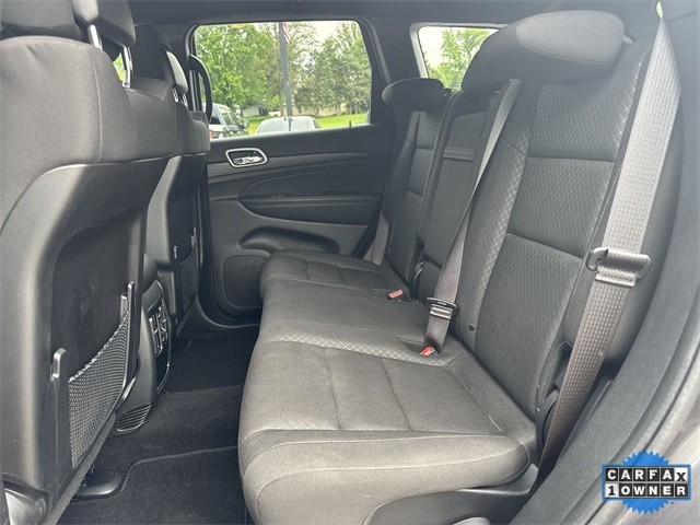 Jeep Grand Cherokee Vehicle Full-screen Gallery Image 27