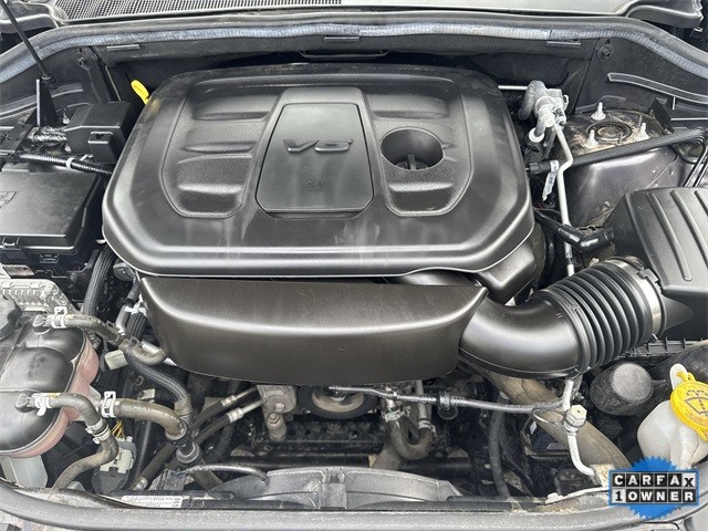 Jeep Grand Cherokee Vehicle Full-screen Gallery Image 32