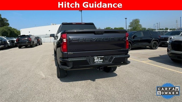 Chevrolet Silverado 1500 Vehicle Full-screen Gallery Image 09
