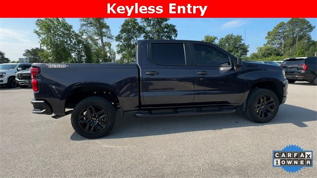 Chevrolet Silverado 1500 Vehicle Full-screen Gallery Image 11