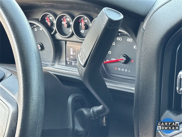 Chevrolet Silverado 1500 Vehicle Full-screen Gallery Image 19