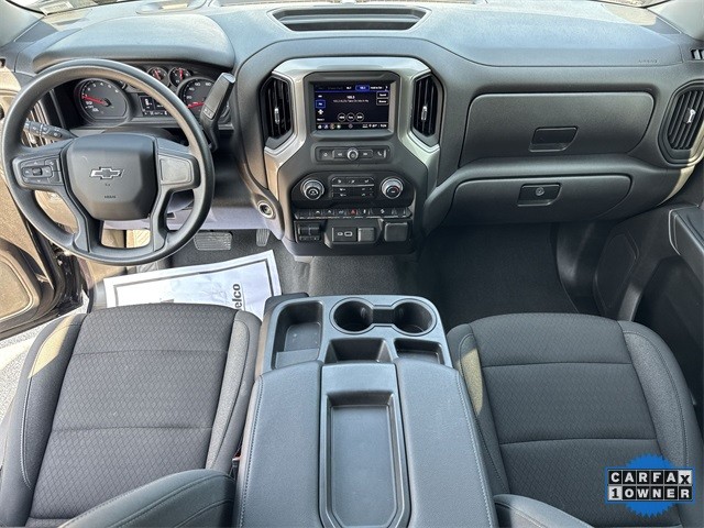 Chevrolet Silverado 1500 Vehicle Full-screen Gallery Image 23