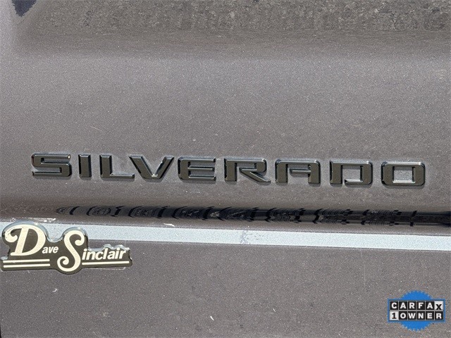 Chevrolet Silverado 1500 Vehicle Full-screen Gallery Image 34