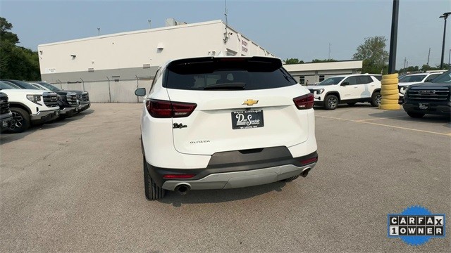 Chevrolet Blazer Vehicle Full-screen Gallery Image 09