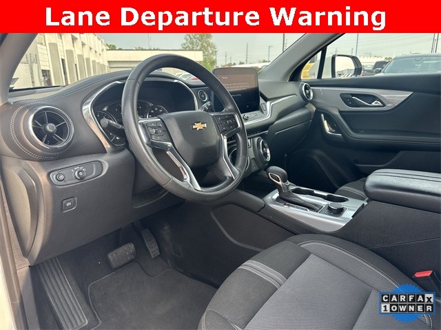 Chevrolet Blazer Vehicle Full-screen Gallery Image 13