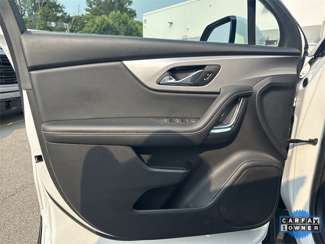 Chevrolet Blazer Vehicle Full-screen Gallery Image 25