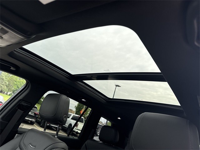 Cadillac XT6 Vehicle Full-screen Gallery Image 23