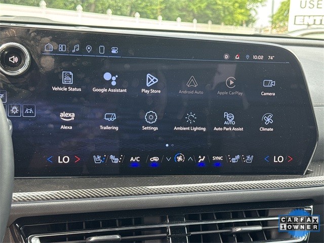 Chevrolet Traverse Vehicle Full-screen Gallery Image 17