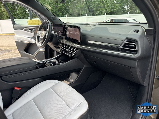 Chevrolet Traverse Vehicle Full-screen Gallery Image 33
