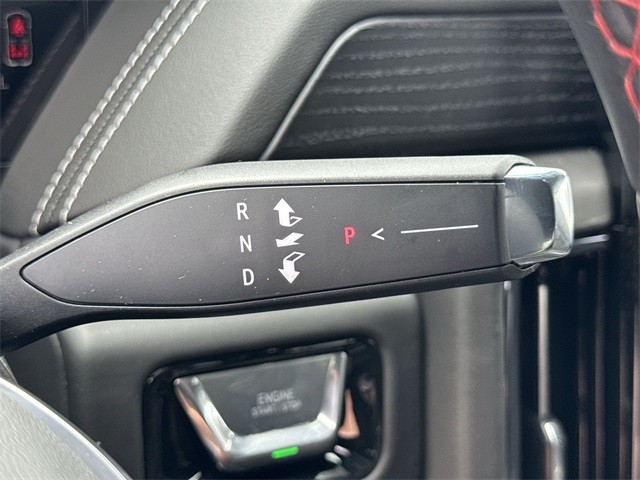 GMC Yukon XL Vehicle Full-screen Gallery Image 20