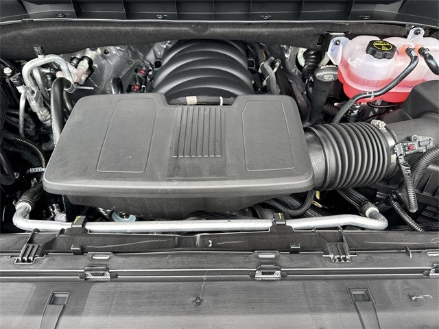GMC Yukon XL Vehicle Full-screen Gallery Image 27