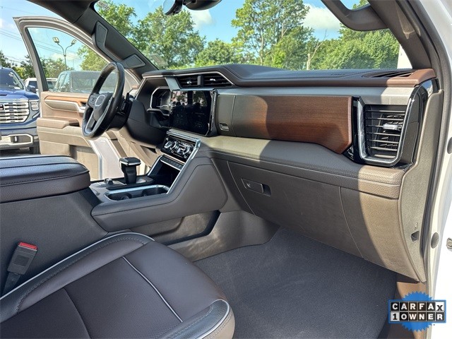 GMC Sierra 1500 Vehicle Full-screen Gallery Image 34