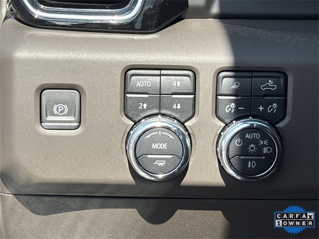 GMC Sierra 1500 Vehicle Full-screen Gallery Image 40