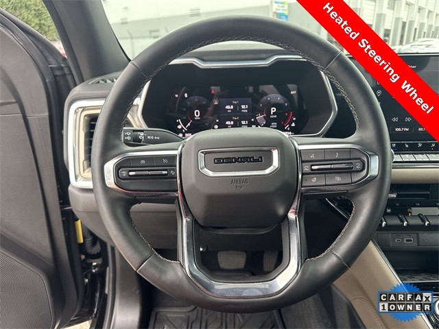 GMC Canyon Vehicle Full-screen Gallery Image 14