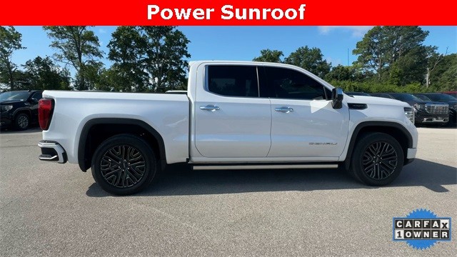 GMC Sierra 1500 Vehicle Full-screen Gallery Image 11