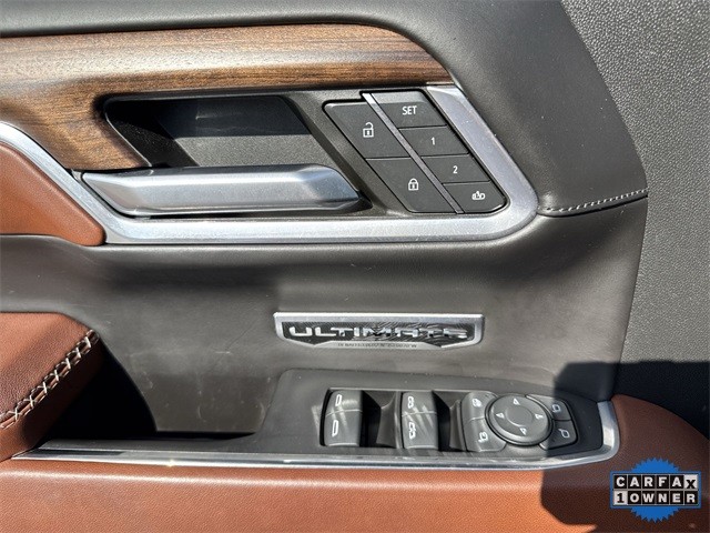 GMC Sierra 1500 Vehicle Full-screen Gallery Image 28